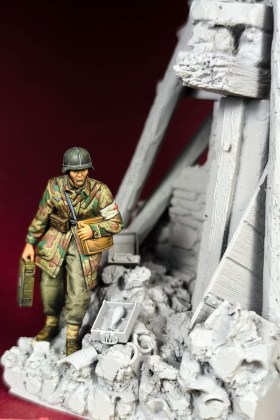 Fallshirmjager paramedic - 1944